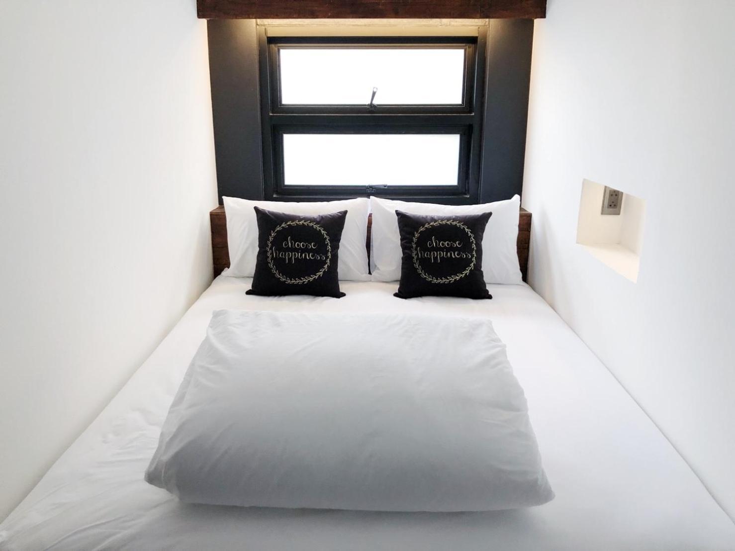 Хостел The Entaneer Poshtel *